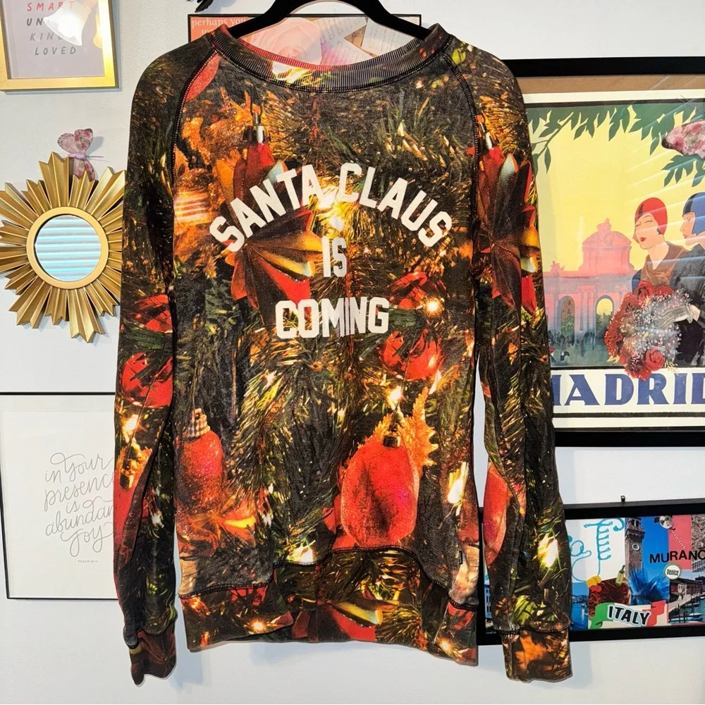 Santa Claus Is Coming Christmas Sweatshirt - Picture 1 of 9